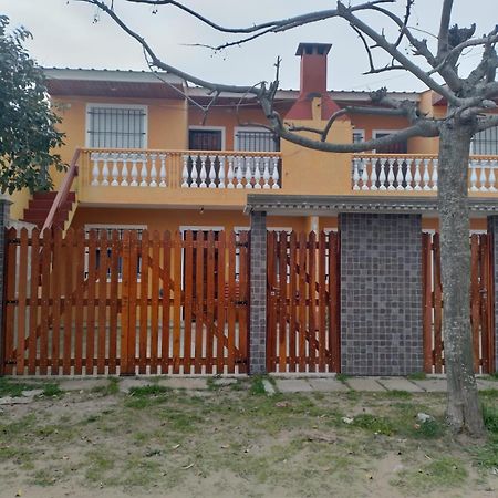 Departamento San Bernardo Familia Apartment Bagian luar foto